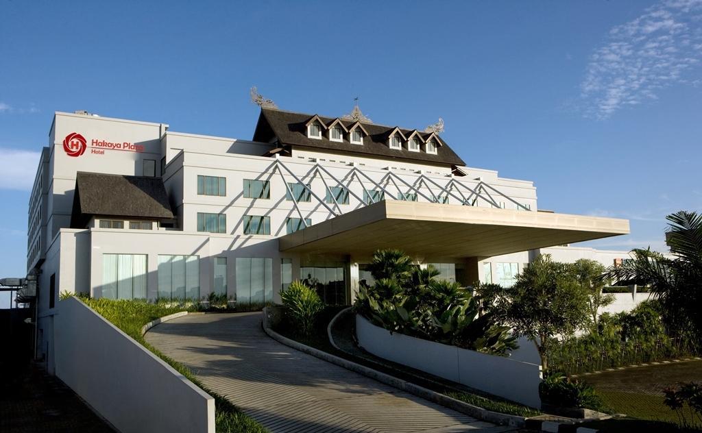 Hakaya Plaza Hotel Balikpapan  Bagian luar foto