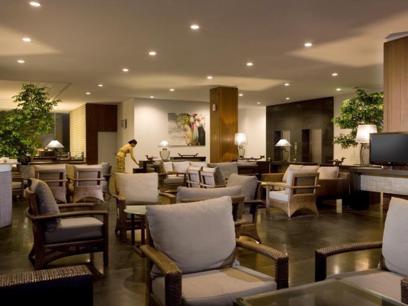 Hakaya Plaza Hotel Balikpapan  Bagian luar foto