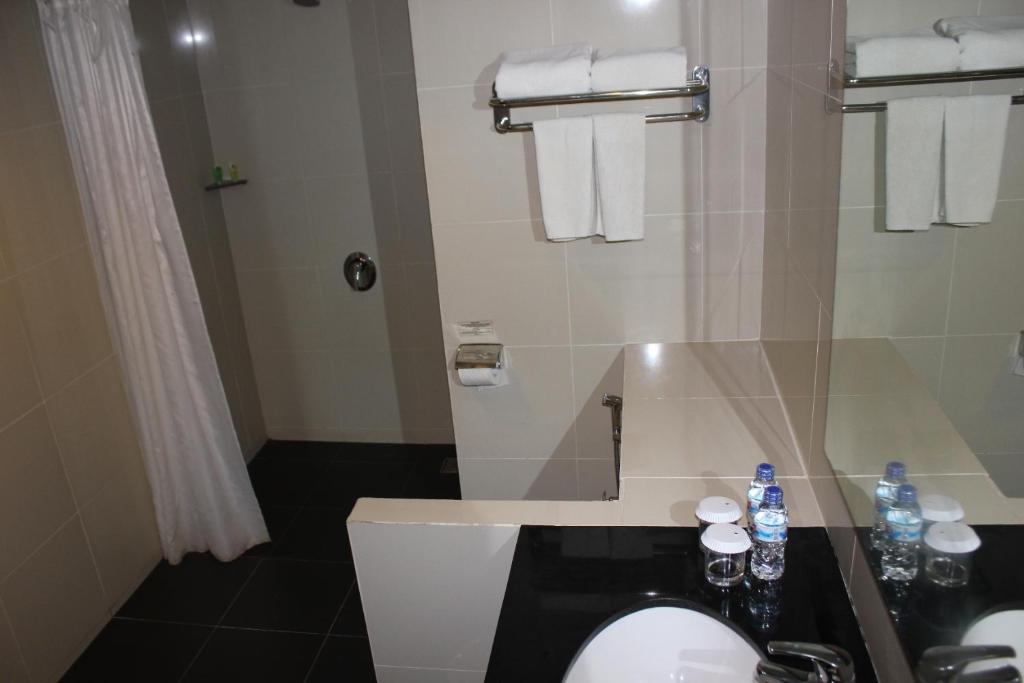 Hakaya Plaza Hotel Balikpapan  Ruang foto