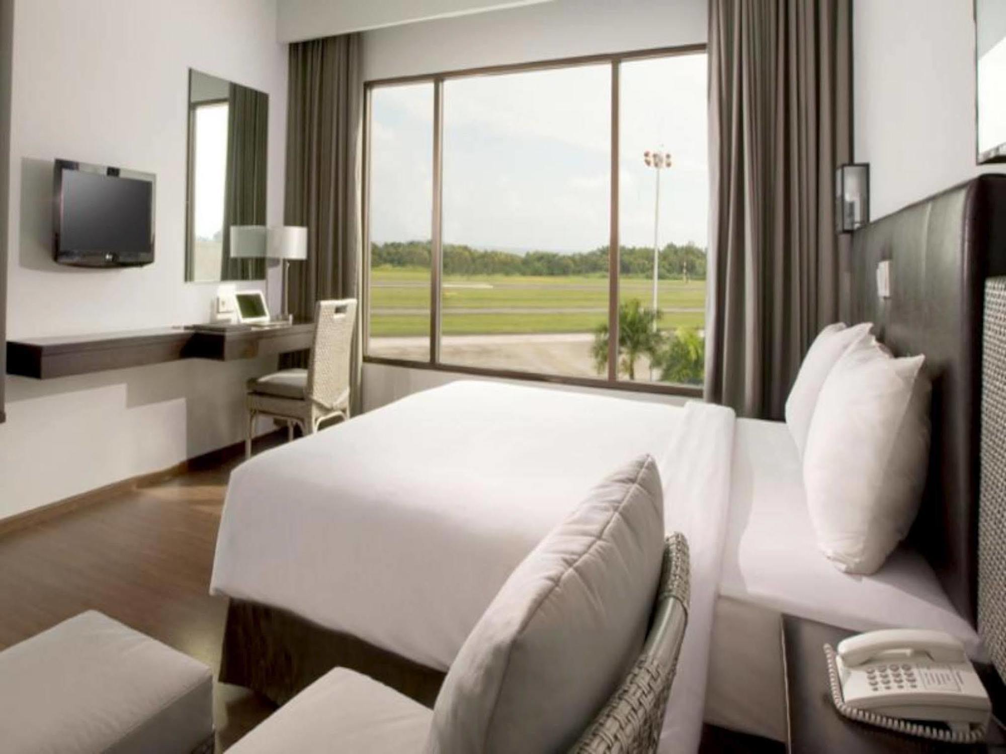 Hakaya Plaza Hotel Balikpapan  Bagian luar foto