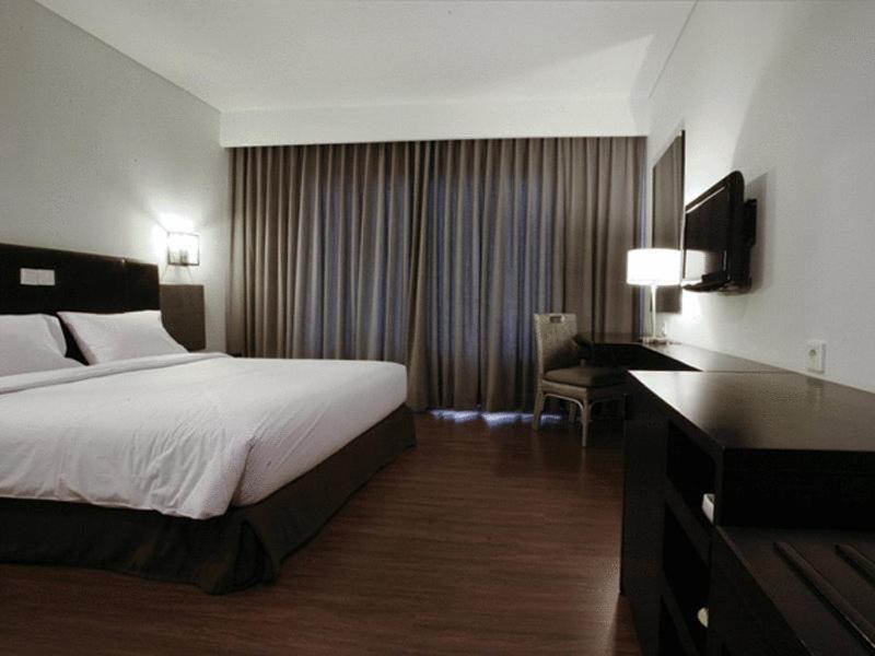 Hakaya Plaza Hotel Balikpapan  Ruang foto